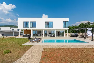 5-Bedroom Villa in Šmrika, Croatia