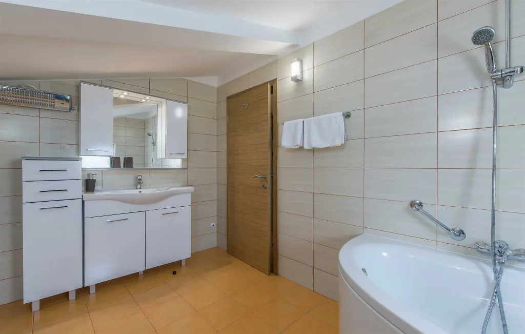 Mušalež 6-Bedroom Villa with Private Pool