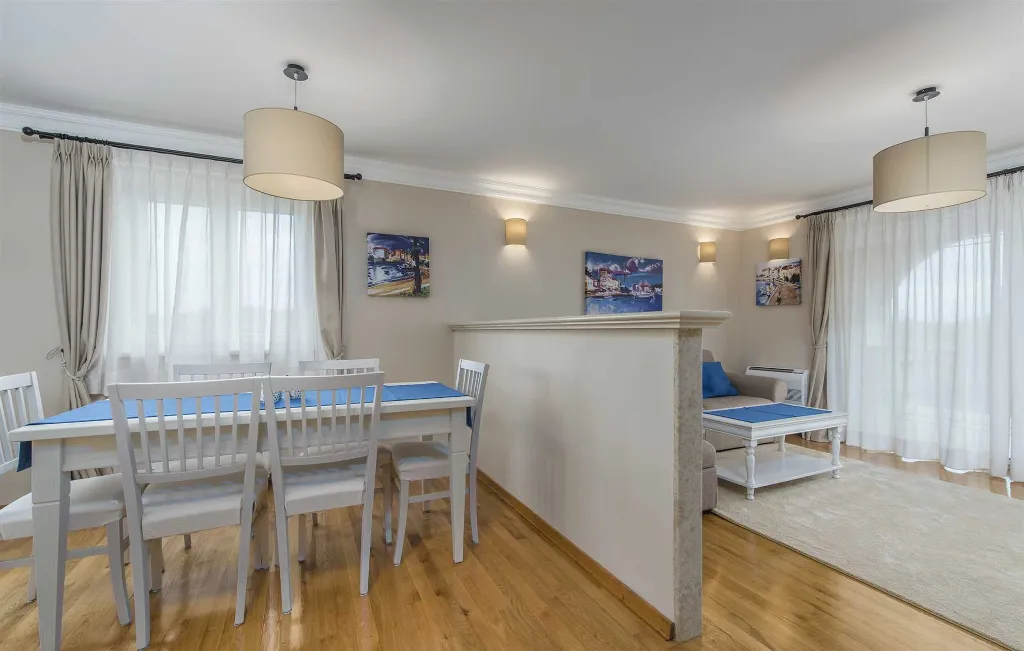 Mušalež 6-Bedroom Villa with Private Pool