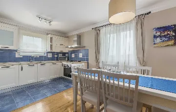 Mušalež 6-Bedroom Villa with Private Pool