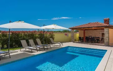 Mušalež 6-Bedroom Villa with Private Pool