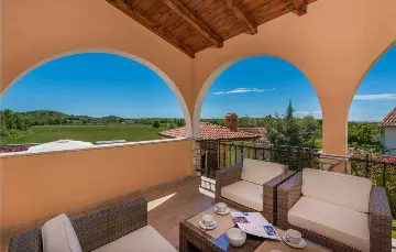 Mušalež 6-Bedroom Villa with Private Pool