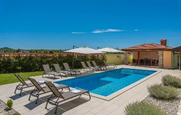 Mušalež 6-Bedroom Villa with Private Pool