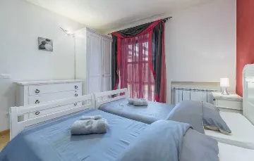 Istrian-Style Villa with Private Pool, Sleeps 8 in Baldaši