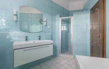 Istrian-Style Villa with Private Pool, Sleeps 8 in Baldaši