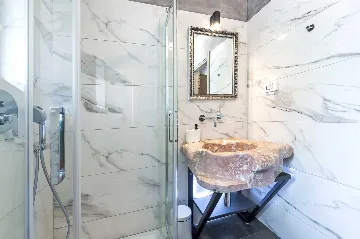 3-Bedroom Villa in Kanfanar for Up to 8 Guests