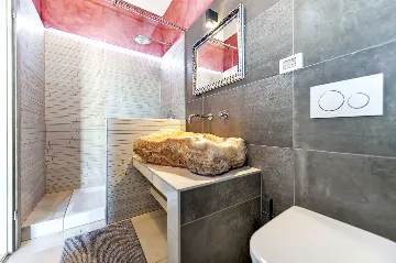 3-Bedroom Villa in Kanfanar for Up to 8 Guests