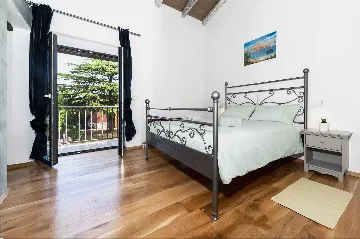 3-Bedroom Villa in Kanfanar for Up to 8 Guests