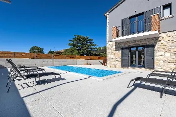 3-Bedroom Villa in Kanfanar for Up to 8 Guests