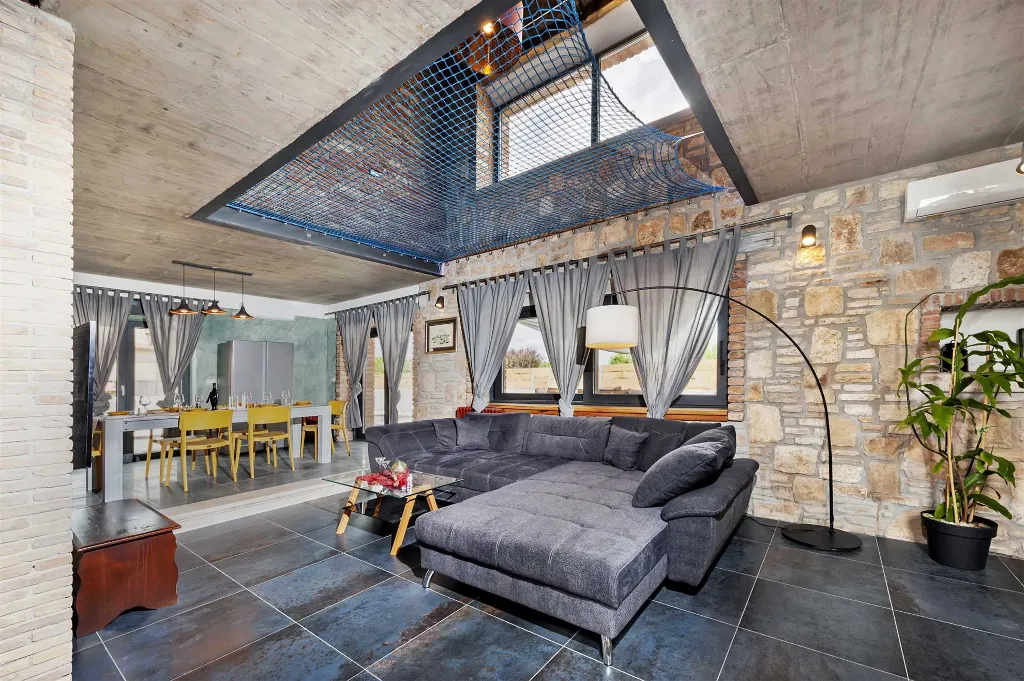 3-Bedroom Villa in Kanfanar for Up to 8 Guests