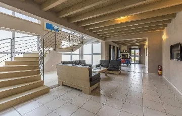 8-Bedroom Villa in Premantura with Heated Pool