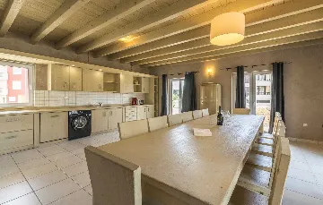 8-Bedroom Villa in Premantura with Heated Pool