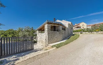 4-Bedroom Villa with Pool in Bičići, Croatia