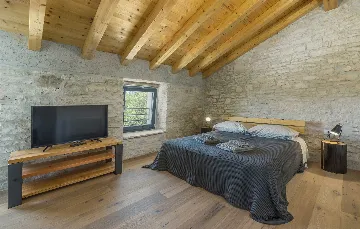 4-Bedroom Villa with Pool in Bičići, Croatia