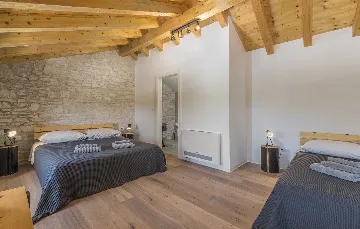 4-Bedroom Villa with Pool in Bičići, Croatia