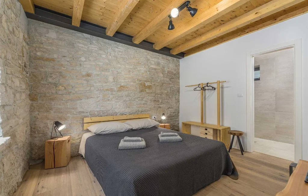 4-Bedroom Villa with Pool in Bičići, Croatia