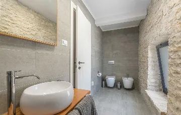 4-Bedroom Villa with Pool in Bičići, Croatia