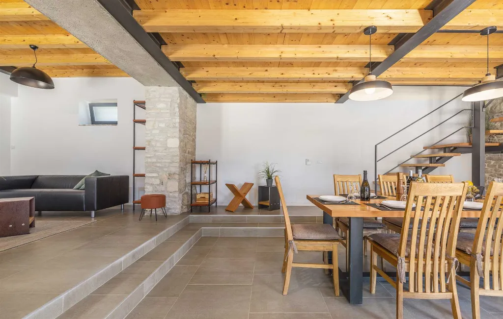 4-Bedroom Villa with Pool in Bičići, Croatia