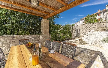 4-Bedroom Villa with Pool in Bičići, Croatia
