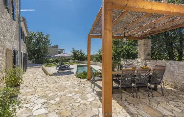 4-Bedroom Villa with Pool in Bičići, Croatia