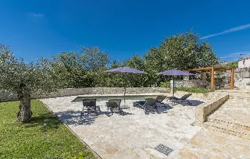 4-Bedroom Villa with Pool in Bičići, Croatia