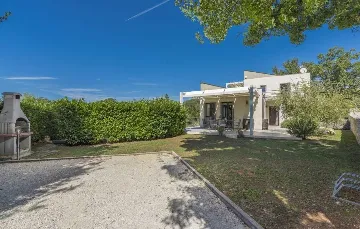 Villa in Butkovići for 7 Guests