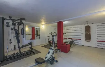 Villa in Butkovići for 7 Guests