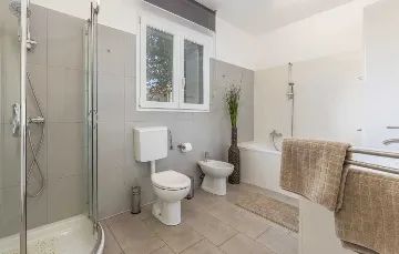 Villa in Butkovići for 7 Guests