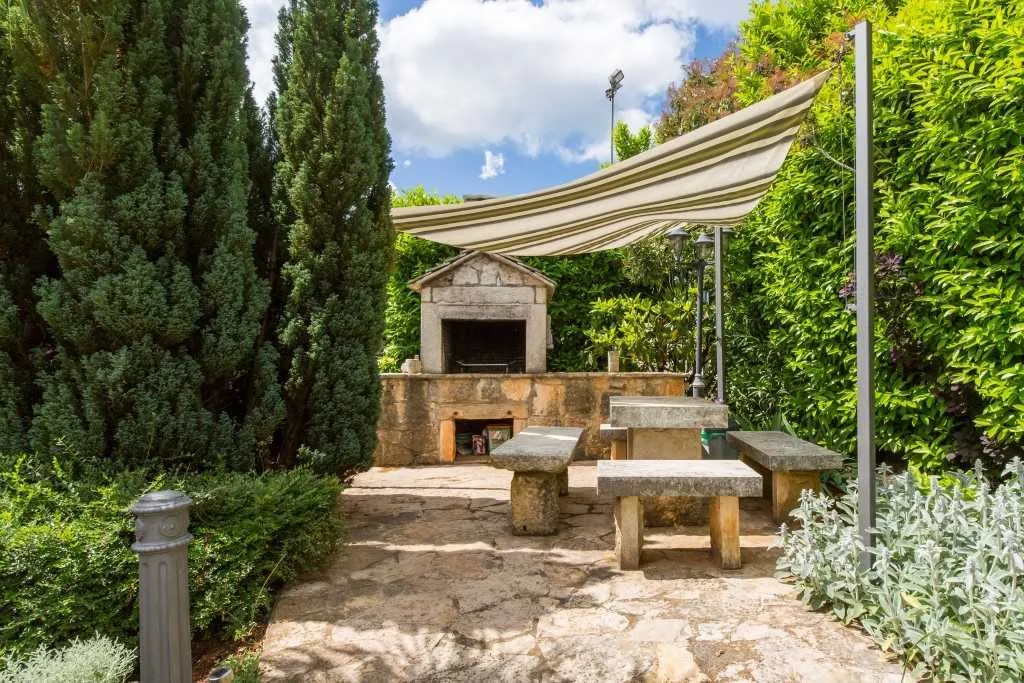 2-Bedroom Villa with Private Pool in Marčana