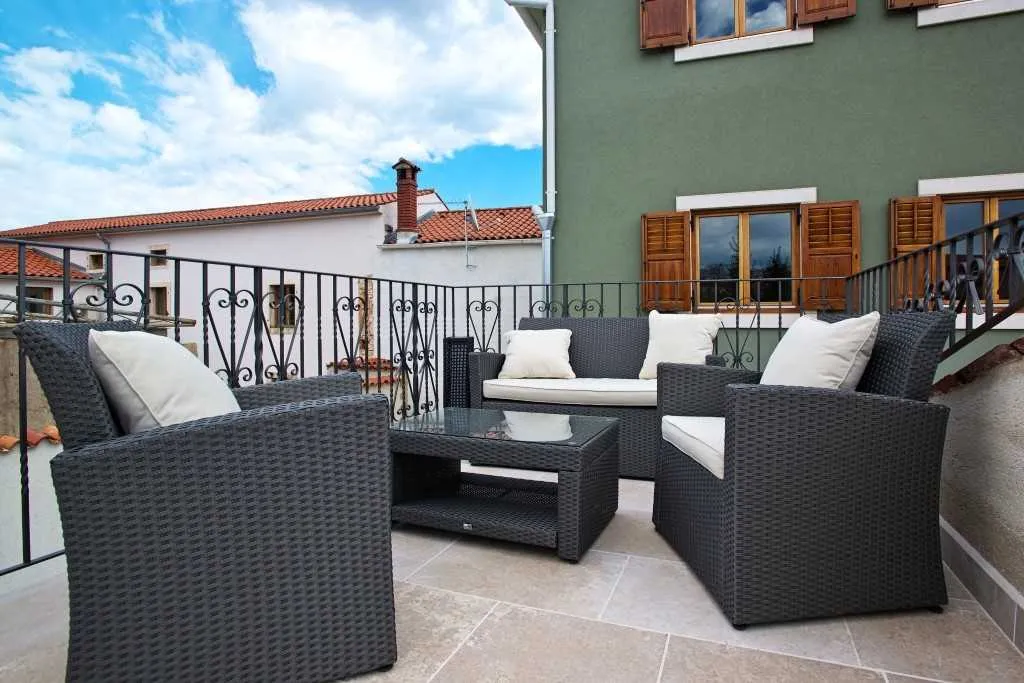 2-Bedroom Villa with Private Pool in Marčana
