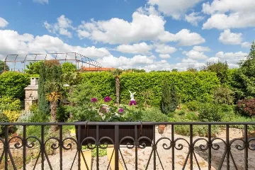 2-Bedroom Villa with Private Pool in Marčana