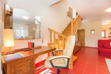 2-Bedroom Villa with Private Pool in Marčana