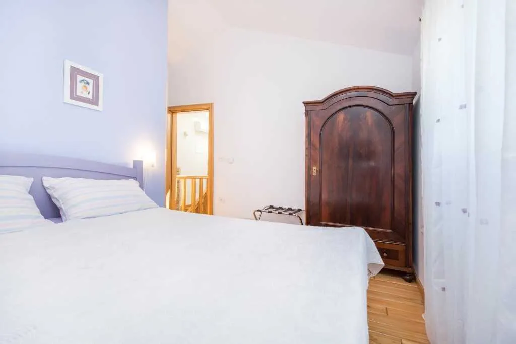 2-Bedroom Villa with Private Pool in Marčana