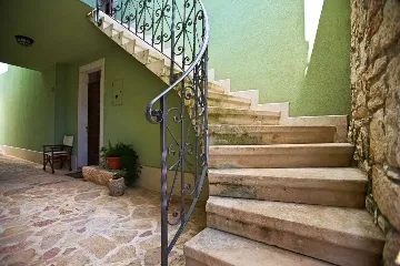 2-Bedroom Villa with Private Pool in Marčana