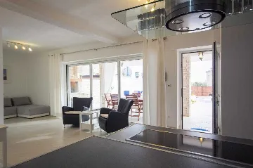 Umag Villa with Swimming Pool for 10