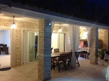 Umag Villa with Swimming Pool for 10