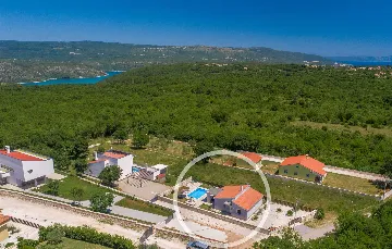 Rakalj Villa for 6 Guests with Private Heated Pool