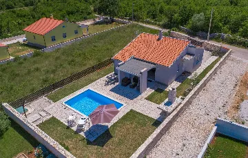 Rakalj Villa for 6 Guests with Private Heated Pool