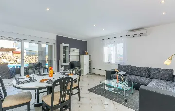 Rakalj Villa for 6 Guests with Private Heated Pool