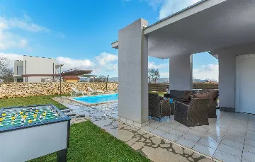 Rakalj Villa for 6 Guests with Private Heated Pool