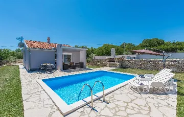 Rakalj Villa for 6 Guests with Private Heated Pool