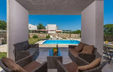 Rakalj Villa for 6 Guests with Private Heated Pool