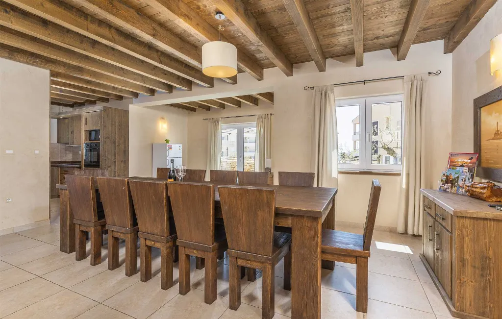 Villa in Premantura for Up to 16 Guests
