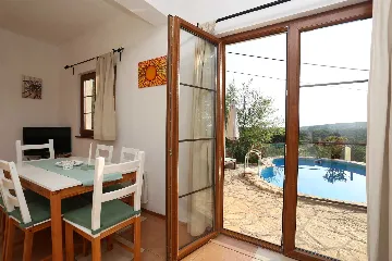 Villa with Oval Pool in Ripenda Verbanci, Croatia