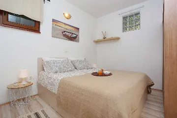 Villa with Oval Pool in Ripenda Verbanci, Croatia