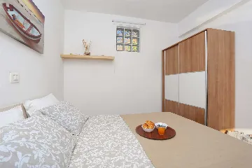 Villa with Oval Pool in Ripenda Verbanci, Croatia