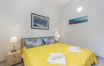 3-Bedroom Villa in Žbandaj for Up to 7 Guests