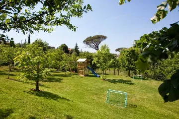 Villa with Private Pool in Karojba