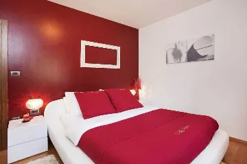 Villa with Private Pool in Karojba