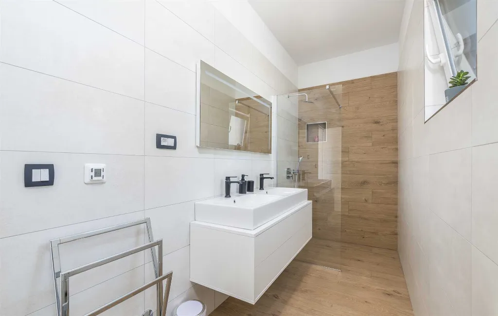Pula Semi-Detached Villa with Private Pool